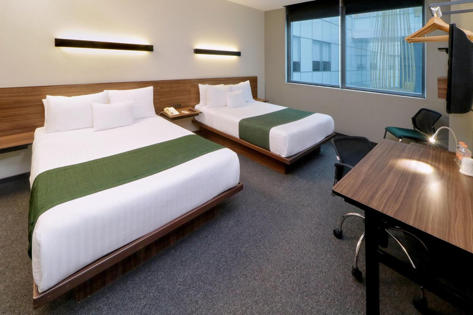 Express By Marriott Ciudad De Santa Fe