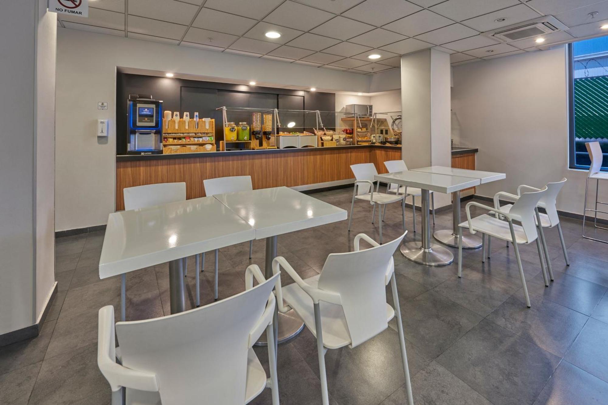 Express By Marriott Ciudad De Plaza Hotel Mexico City