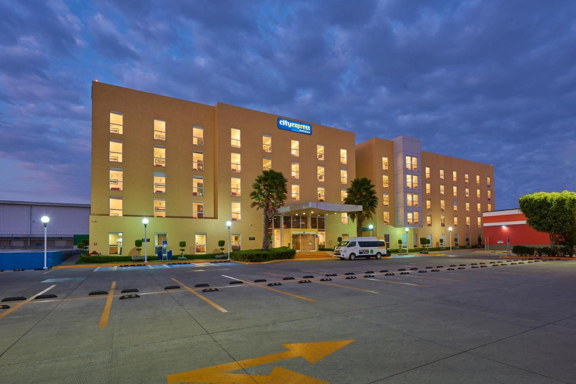 Hotel Express Cdmx Plaza