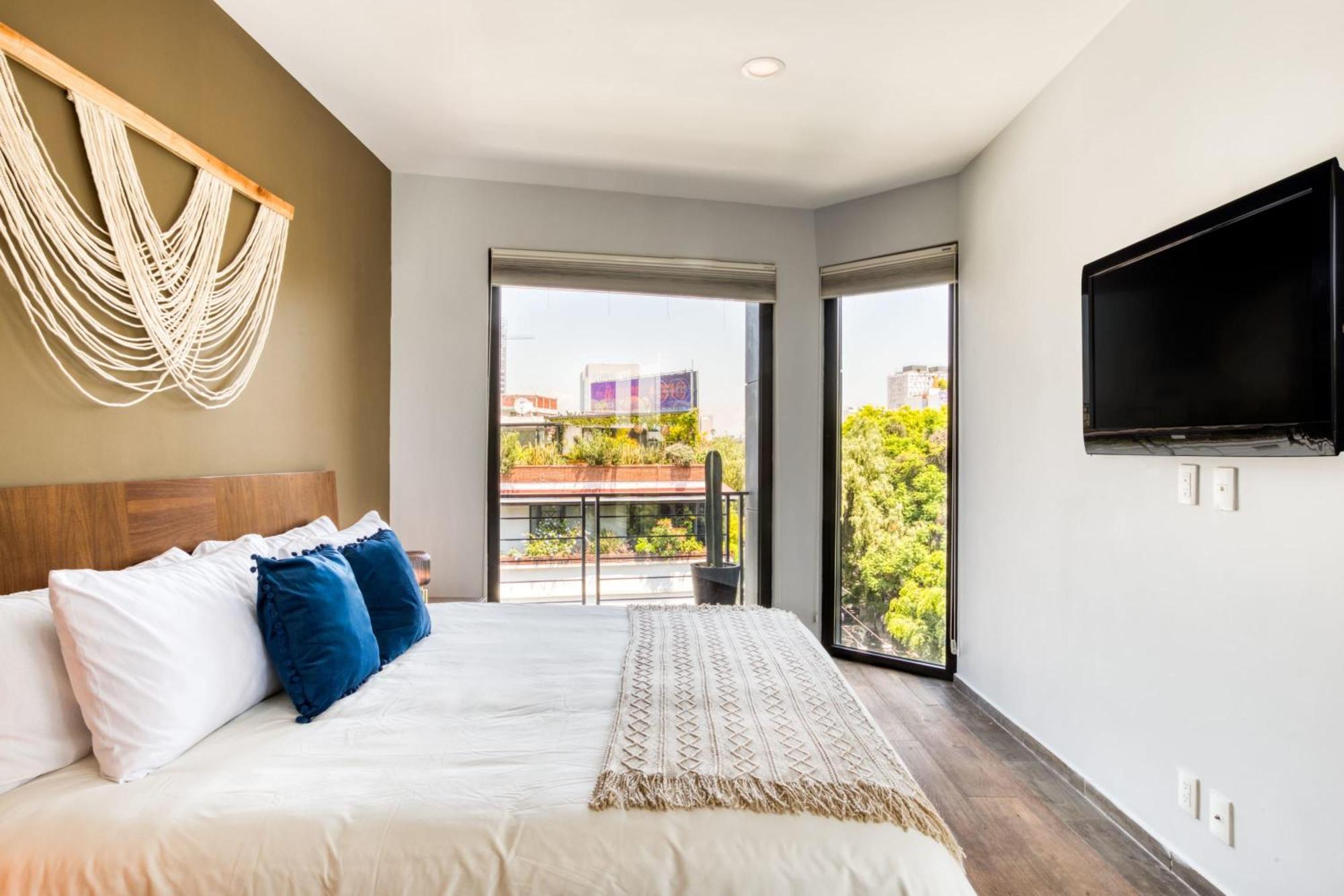 Holiday home Chic Ph Haven With Rooftop, Condesa 2br By Tasman *