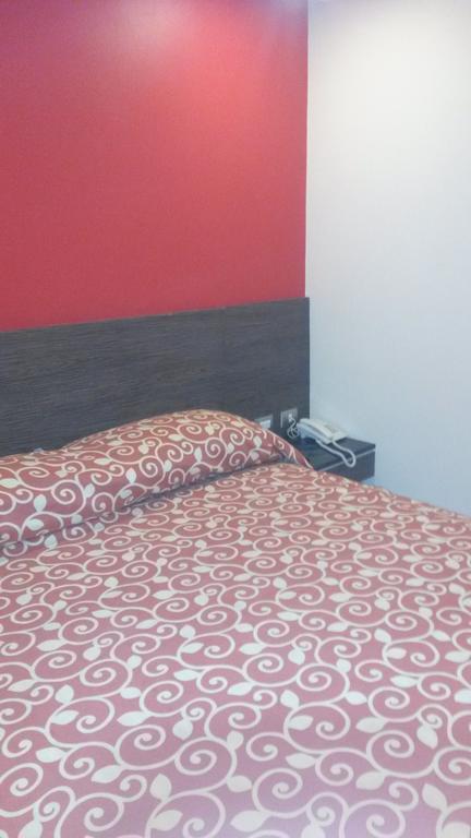 Dharma Hotel 2*