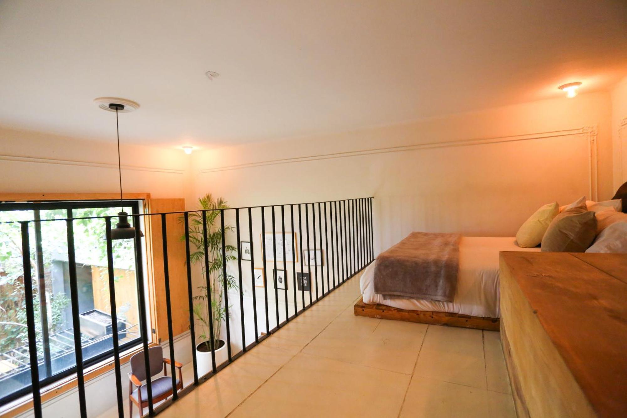 5 Loft Apartment
