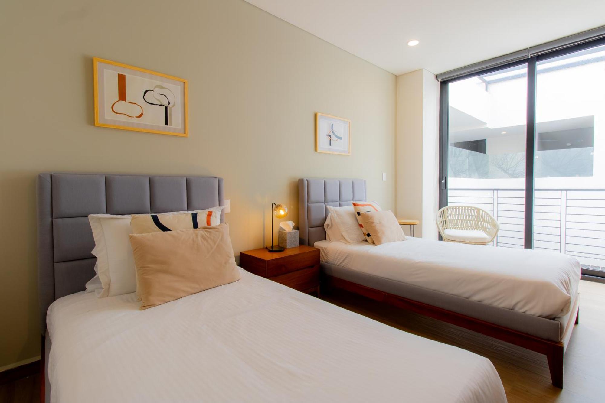 Apartahotel Capitalia - - Downtown Del Valle