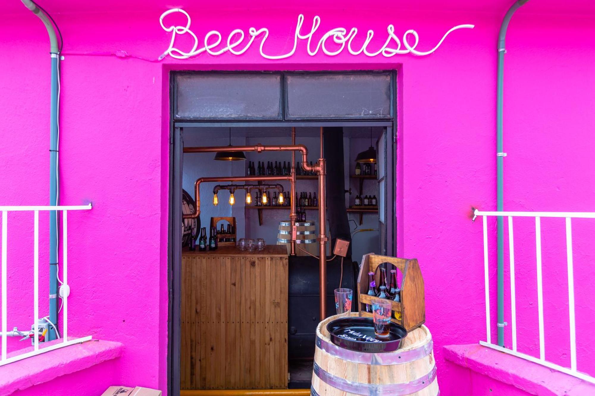 Hotel Mala Vecindad Beer
