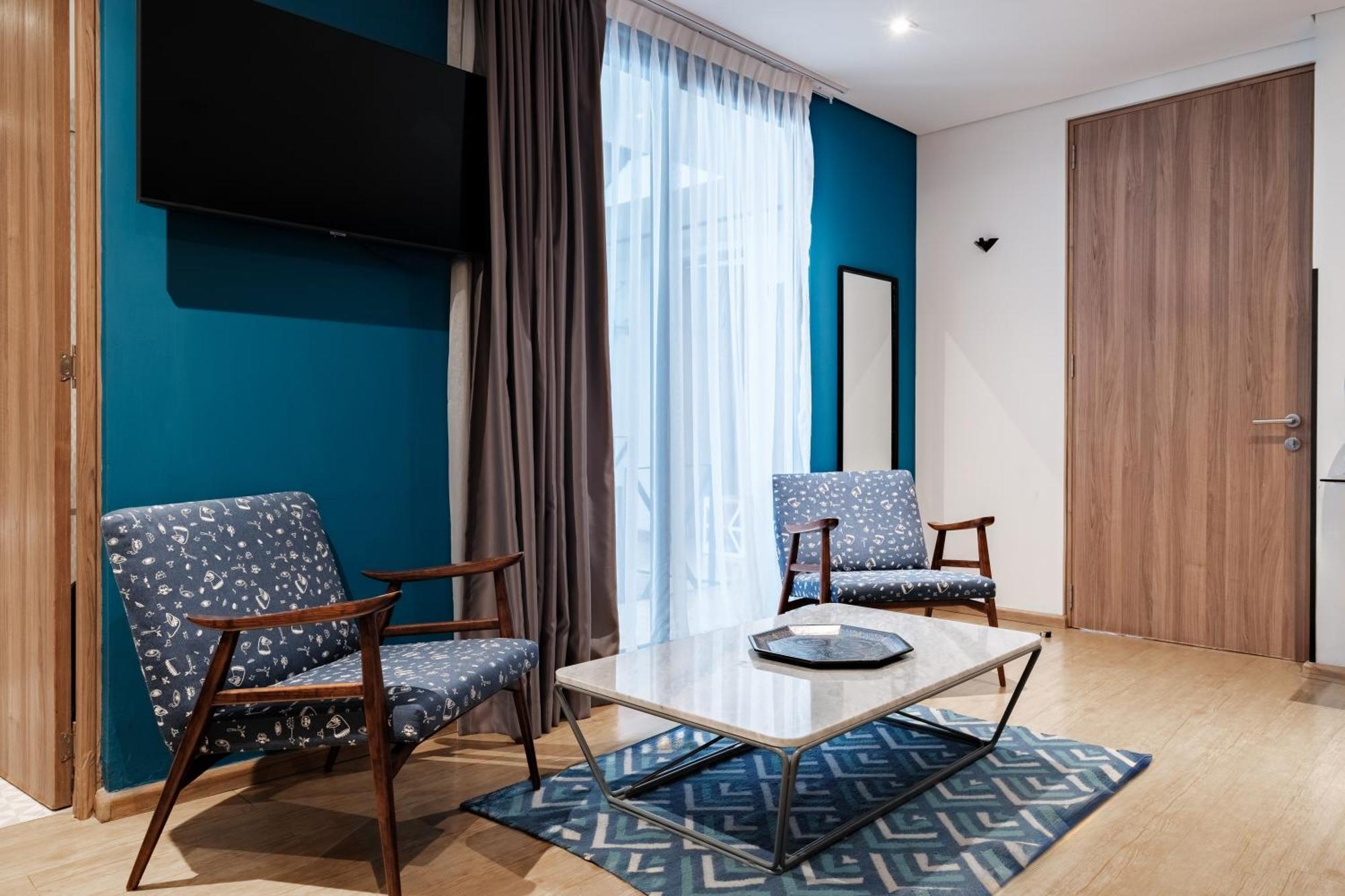 Hotel Pug Seal Polanco Allan Poe 5*