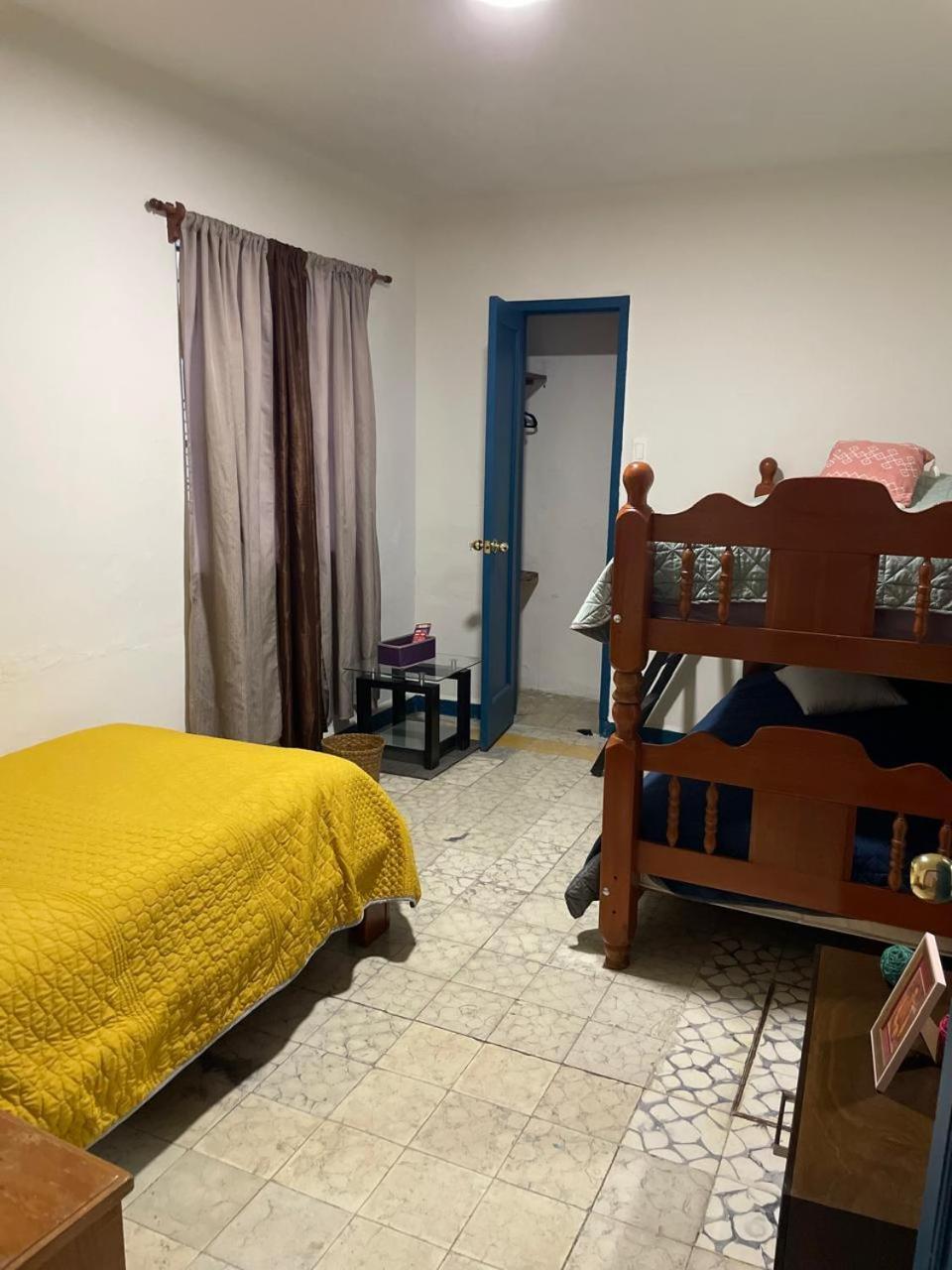 Cuba 12/1