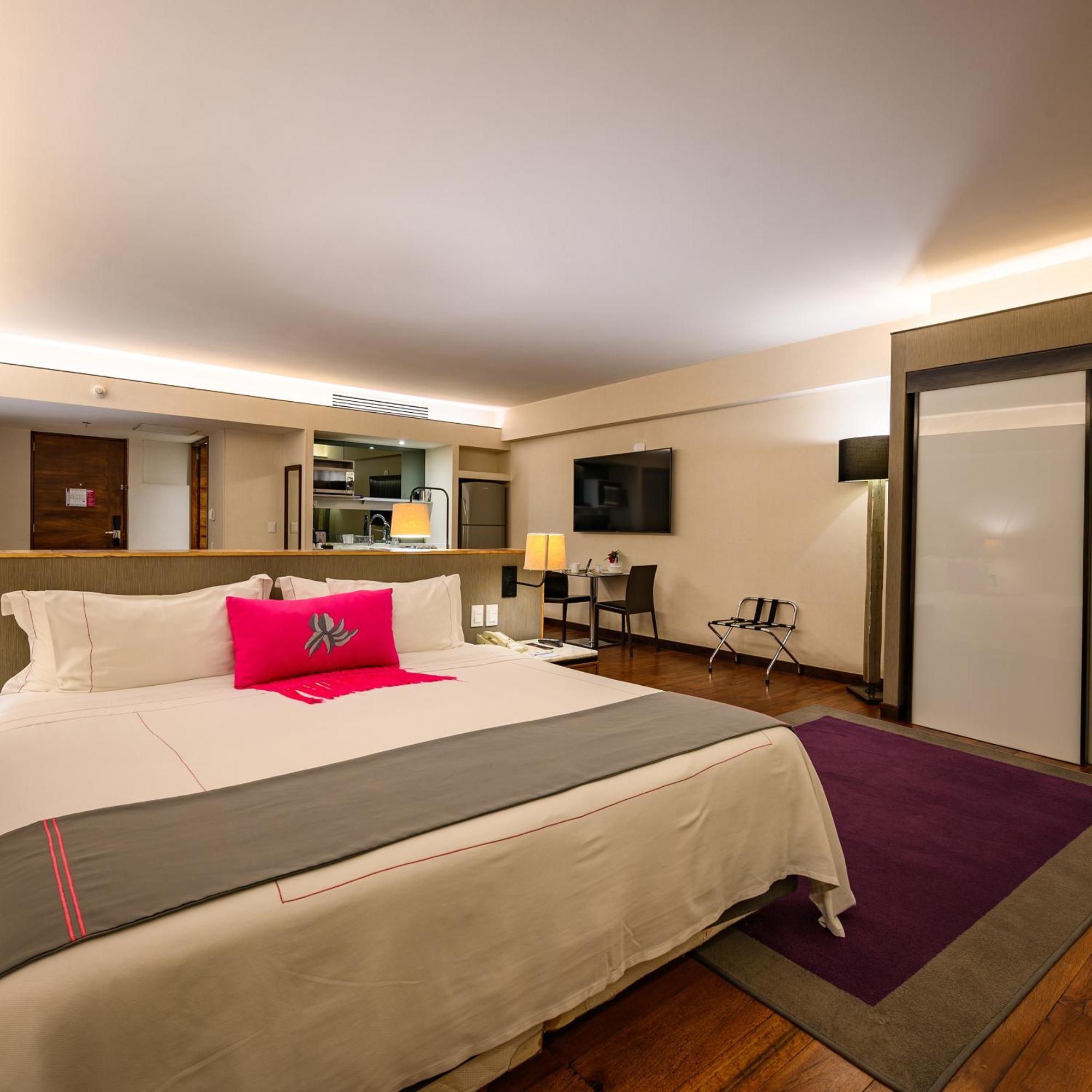 Hotel Campos Eliseos Cidade do México
