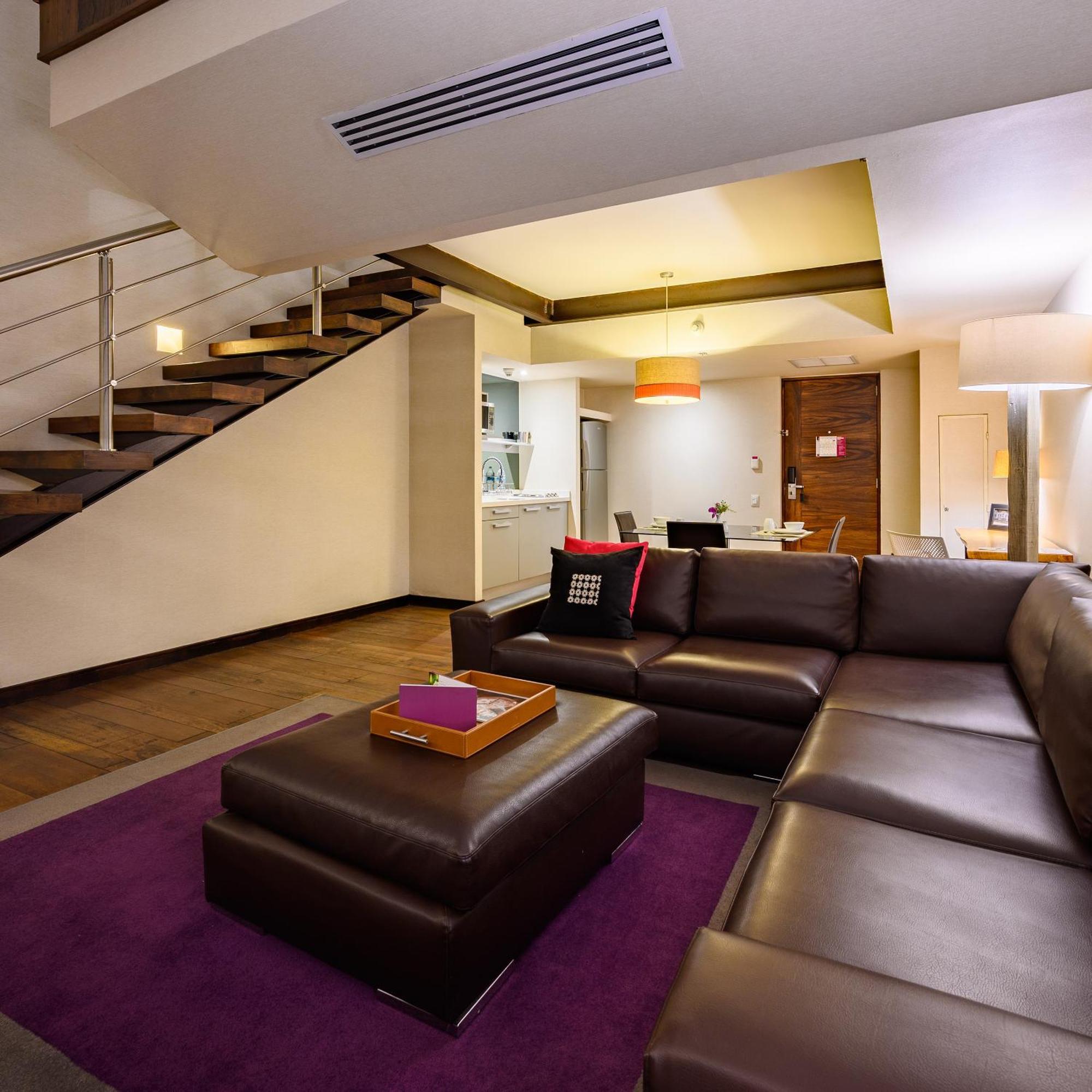 Hotel Campos Eliseos 5*