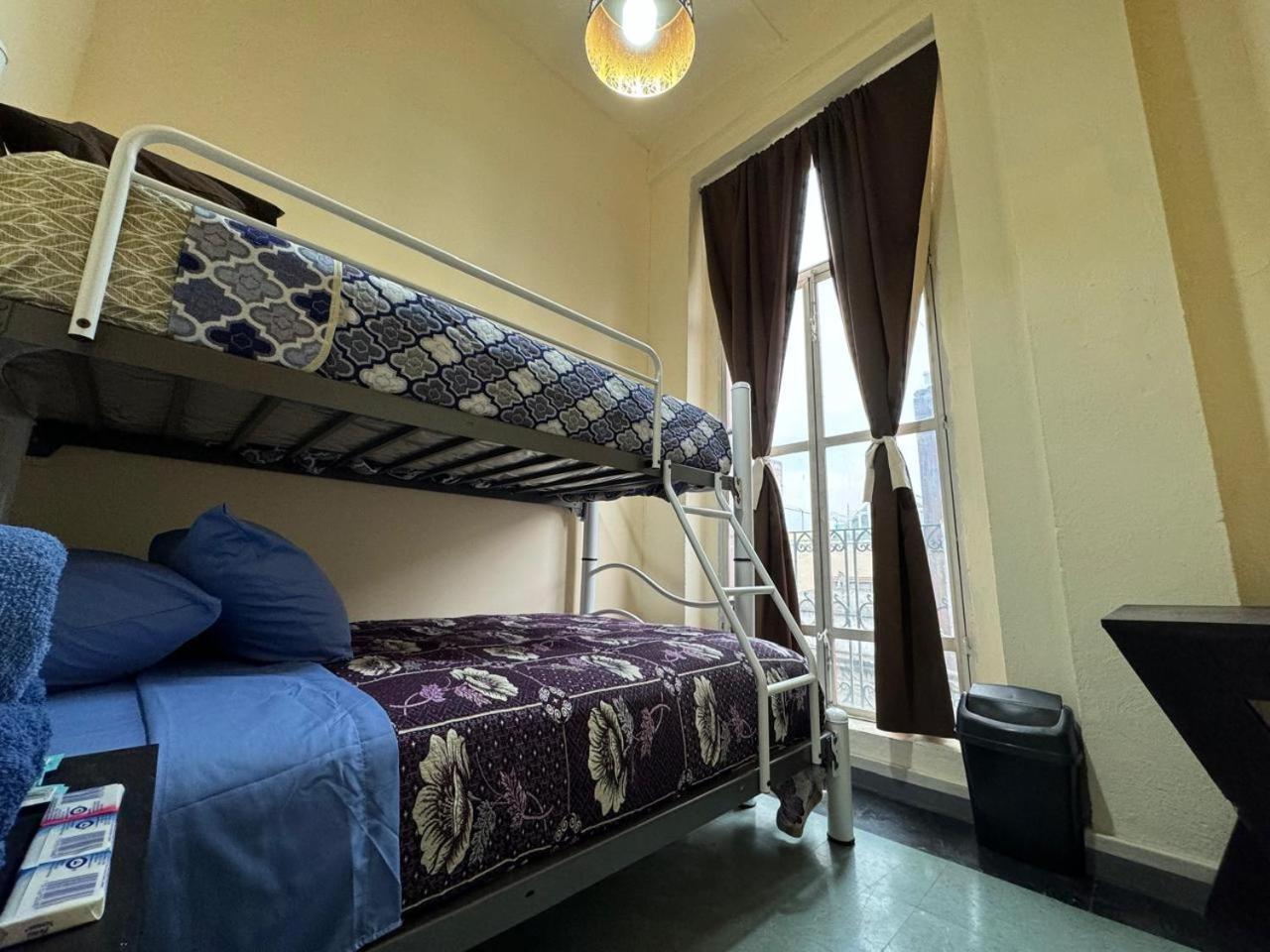 Zocalo Guest house