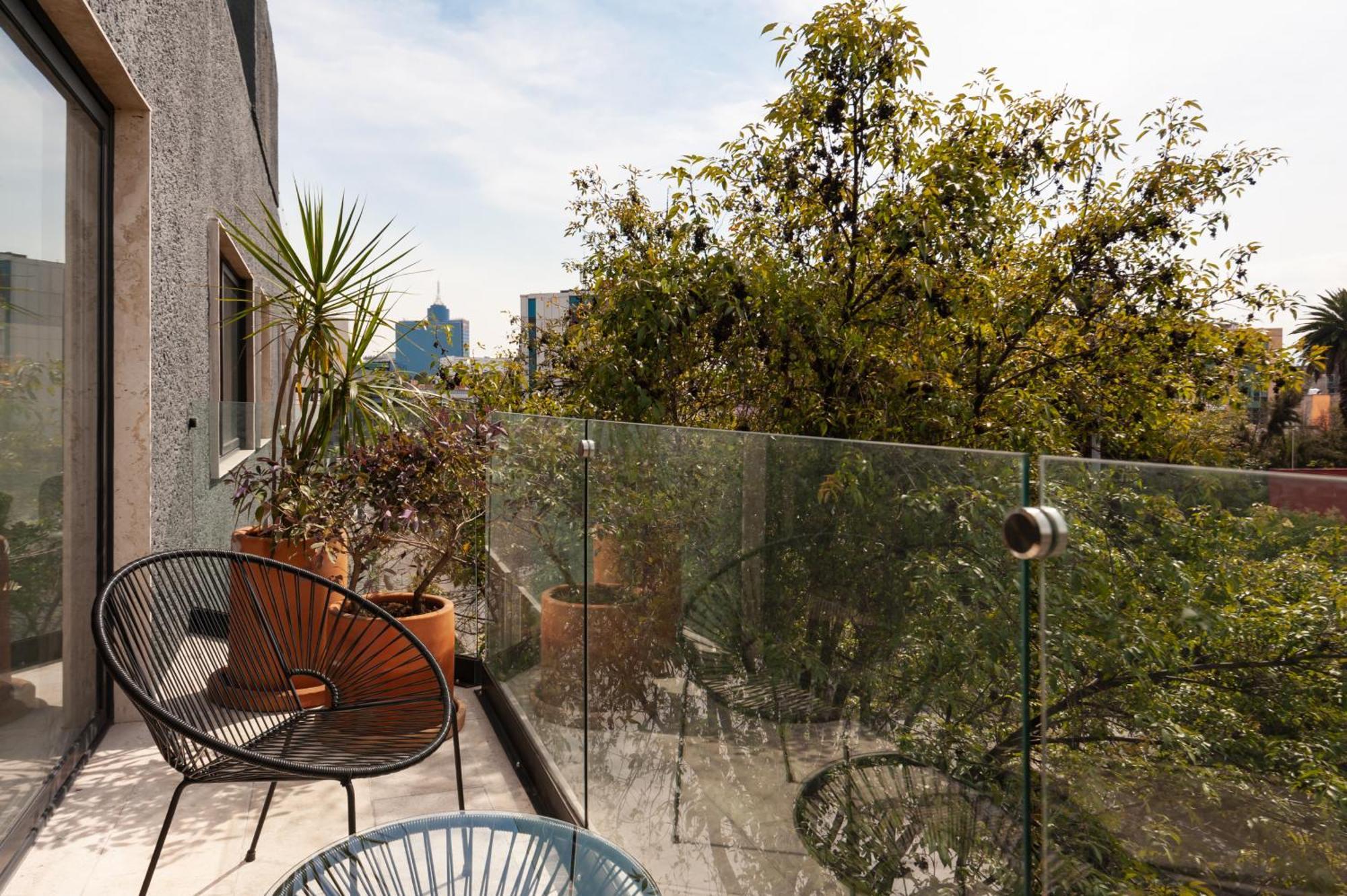 The Corner Condesa Aparthotel
