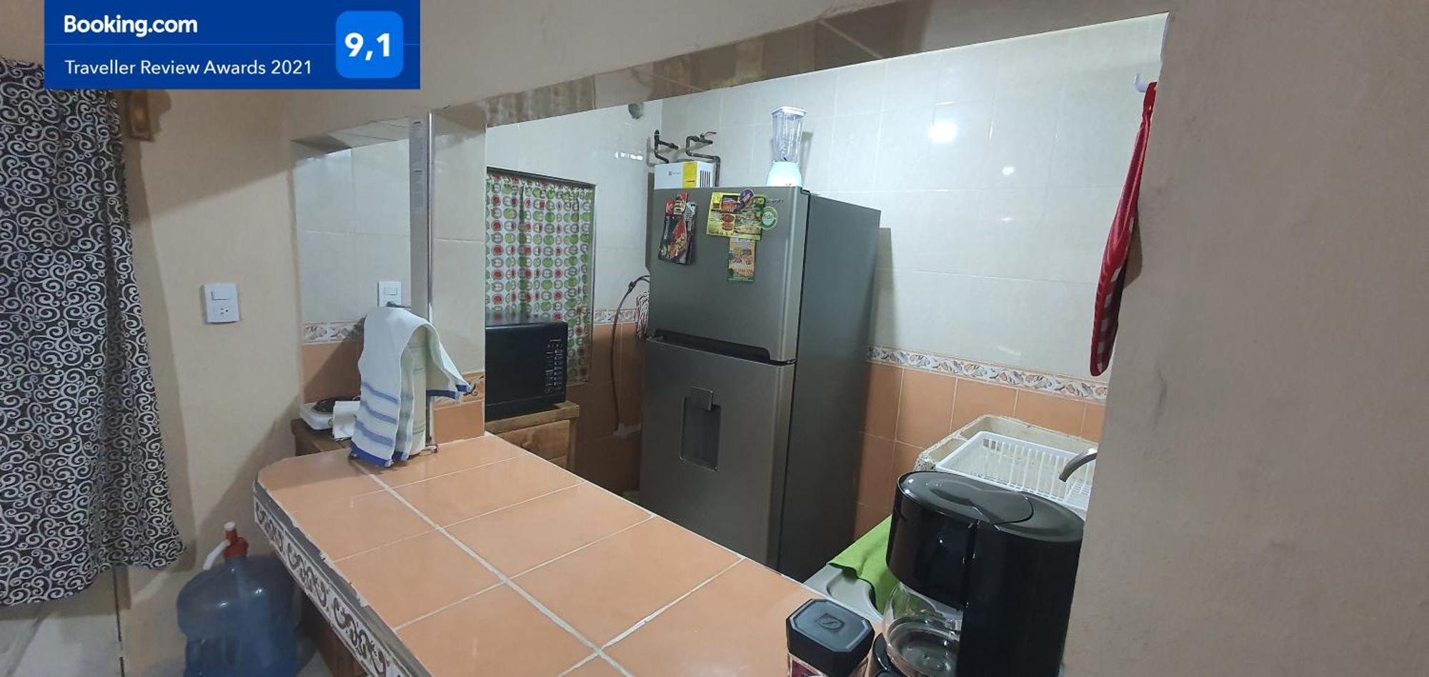 Departamentos Muy Cercanos Al Aeropuerto T2 Wifi Free Guest house Mexico City