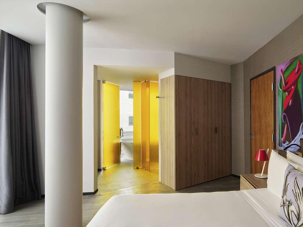 Mondrian Condesa