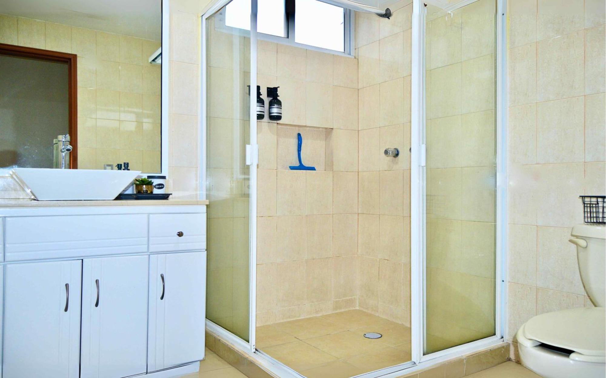 Apartamento Amplio Departamento En Nápoles Con Estacionamiento *