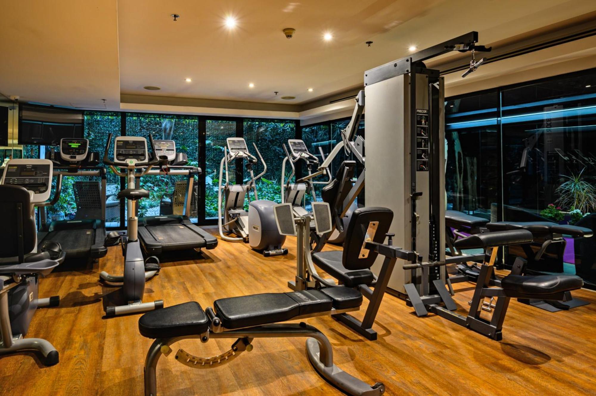 Campos Eliseos Hotel 5*