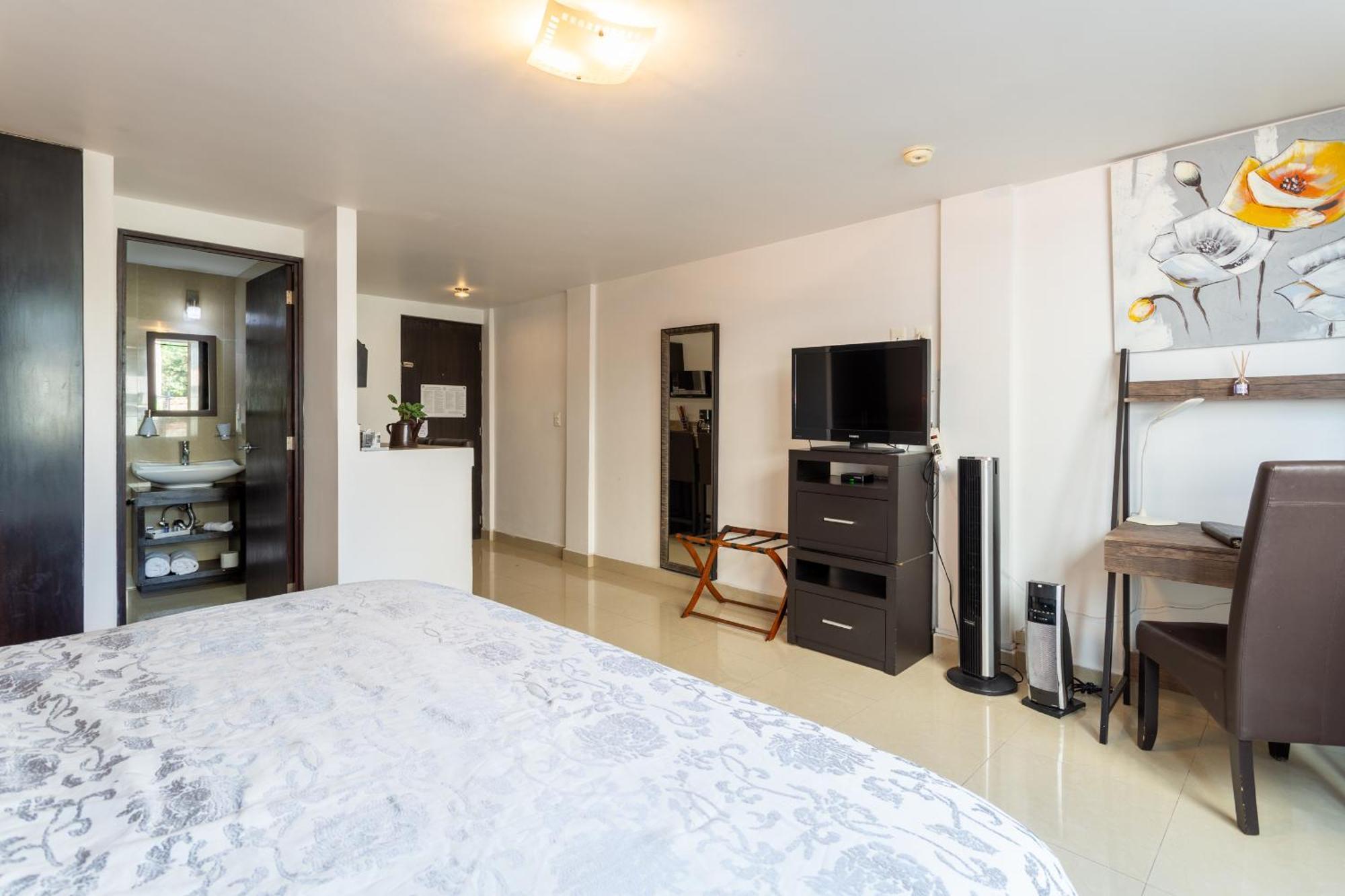 259 Condesa Aparthotel 3*
