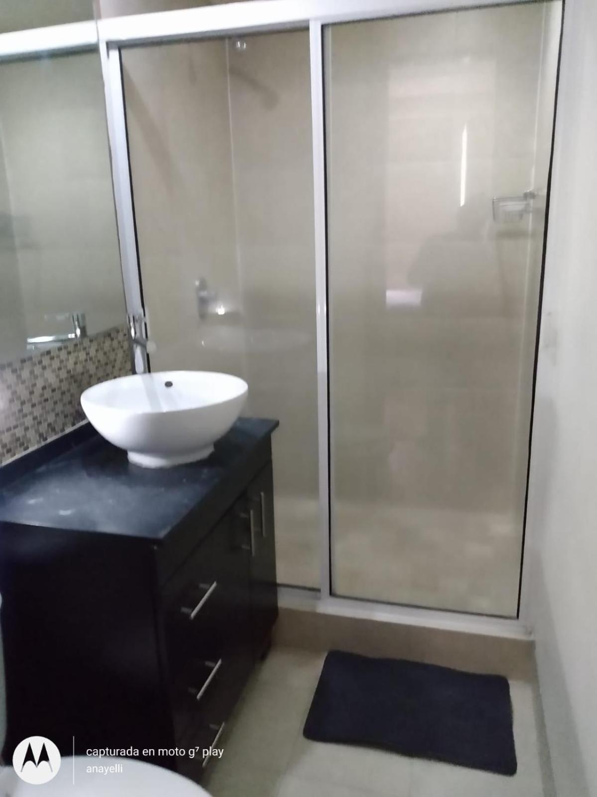 Bed & Breakfast Urban Living Puerta Alameda *