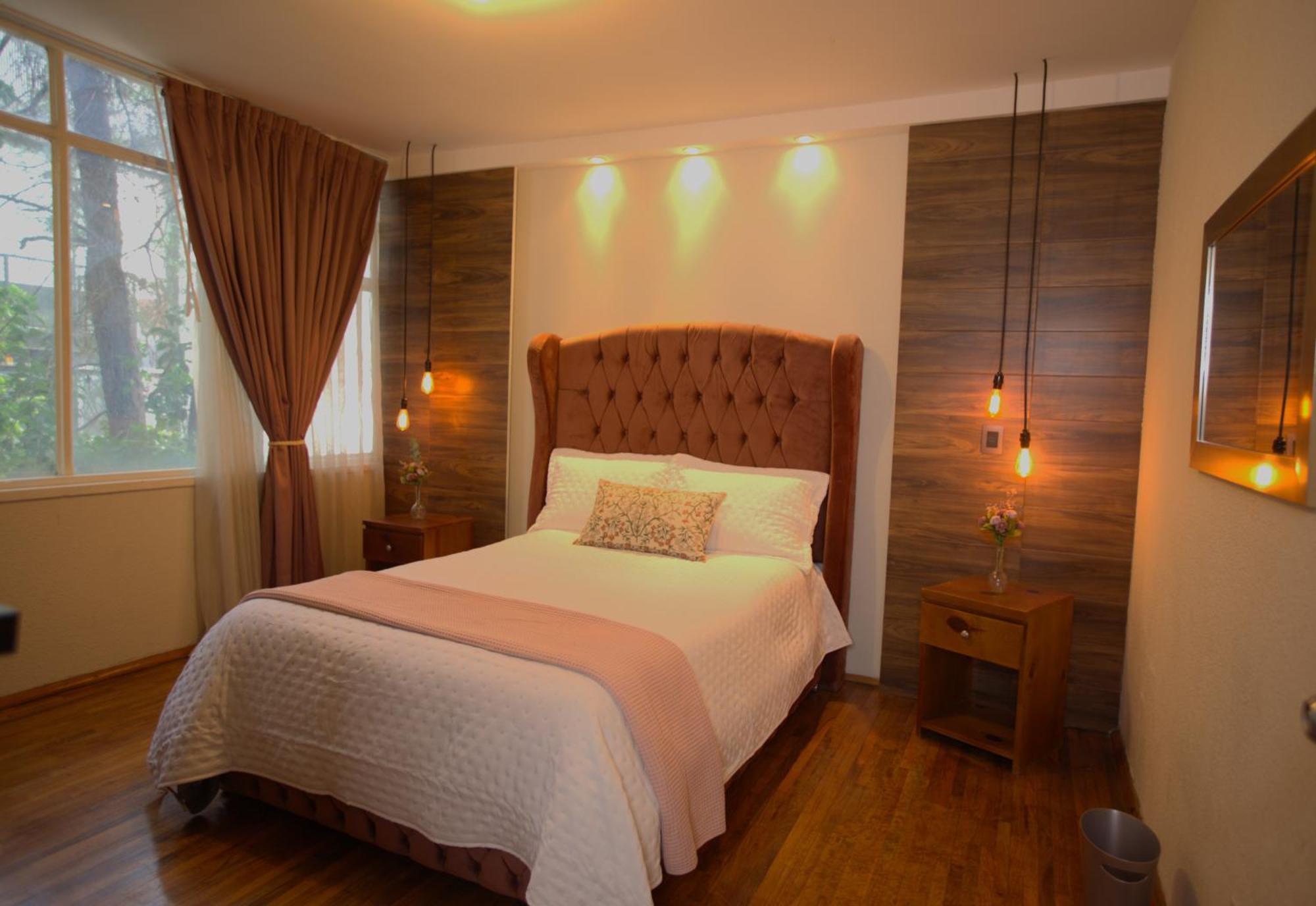Pensión Morada Luna Condesa 7 *