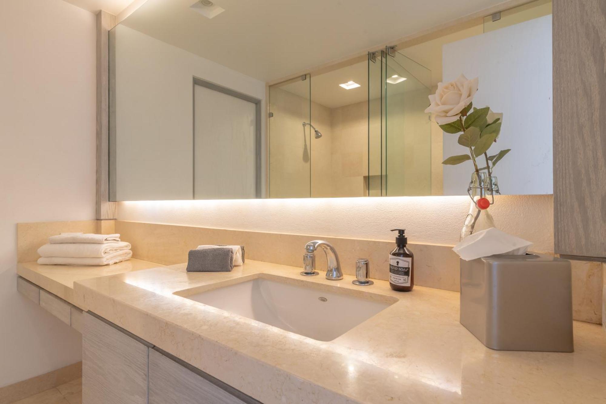 Apartamento Spacious Urban Retreatwork & Play In
