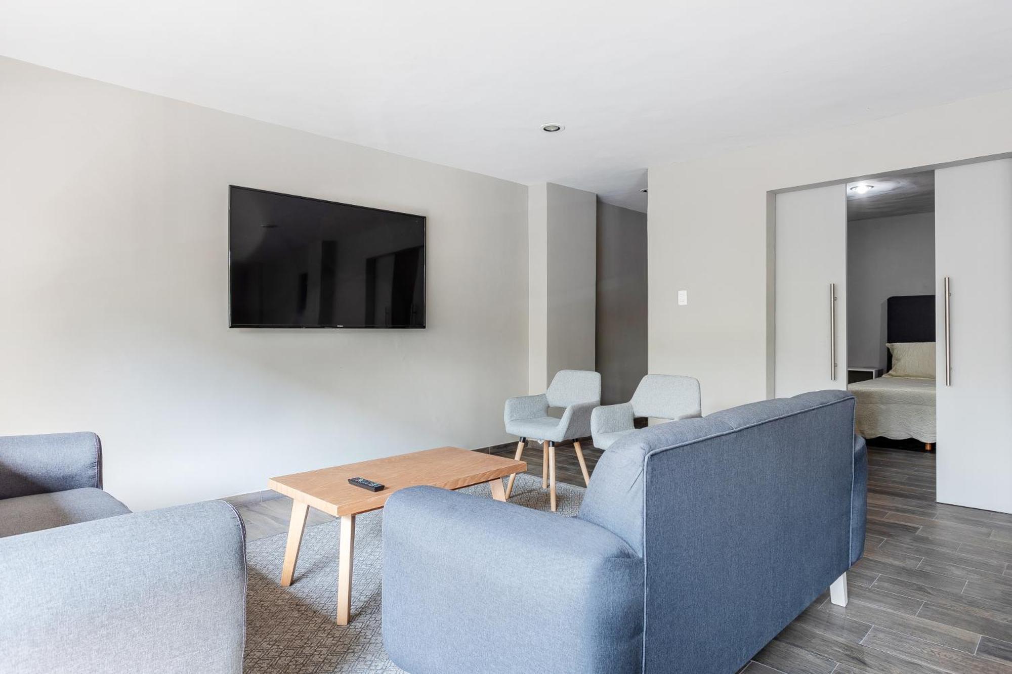 Modern Flat By Polanco Balcony Pet Friendly * Mexico City