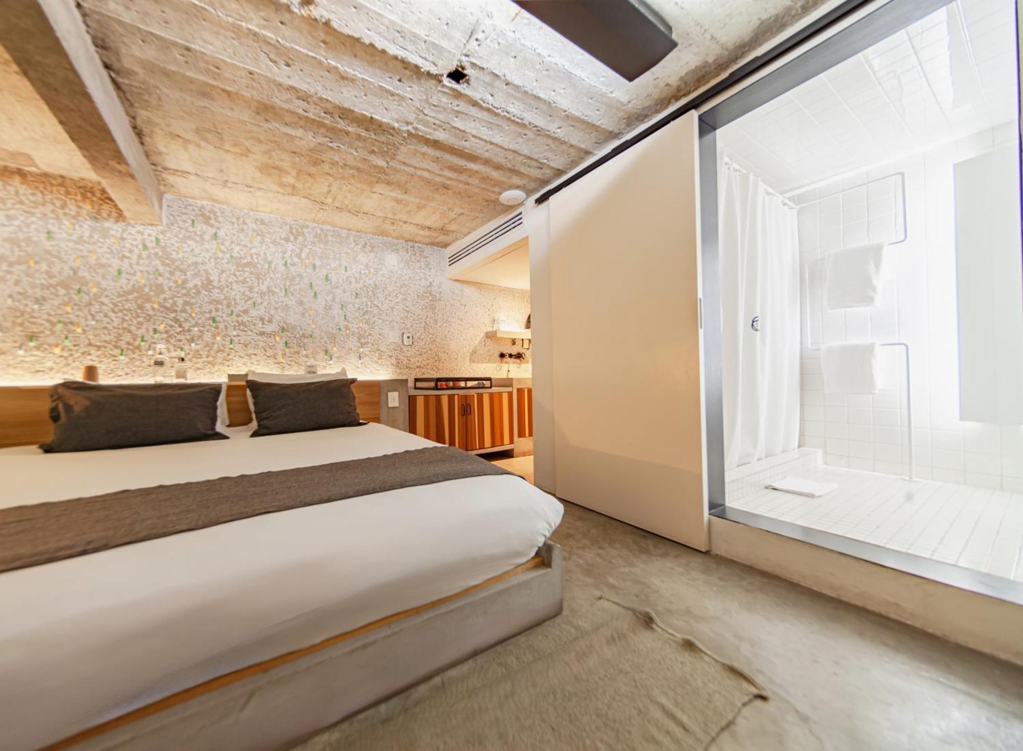 Carlota Hotel 4*