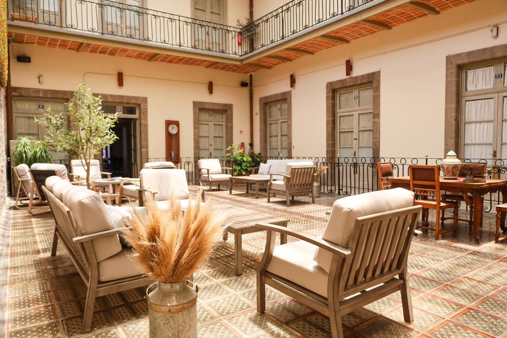 Casa Sauto 14 Historic Next To Zocalo