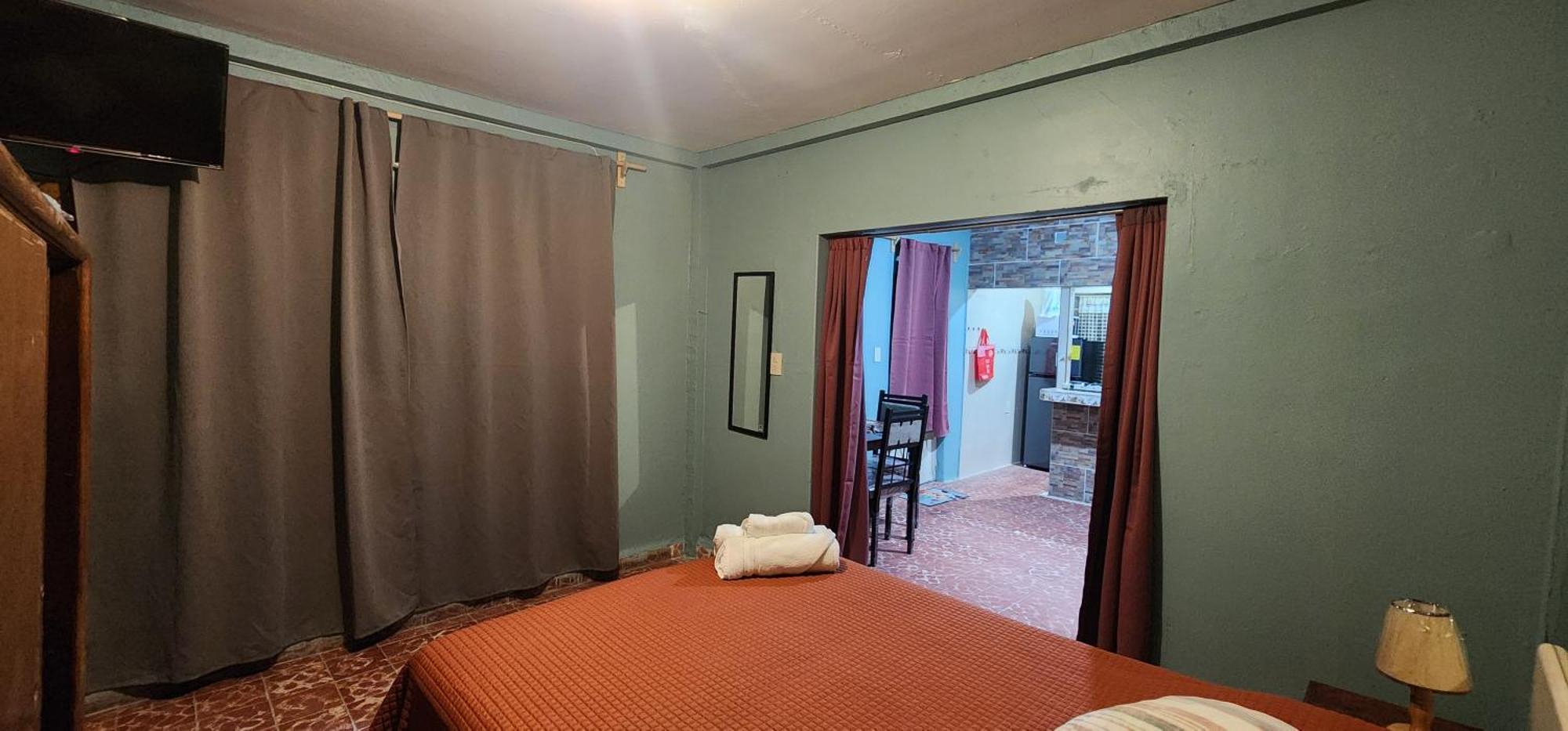 Departamentos Muy Cercanos Al Aeropuerto T2 Wifi Free Guest house