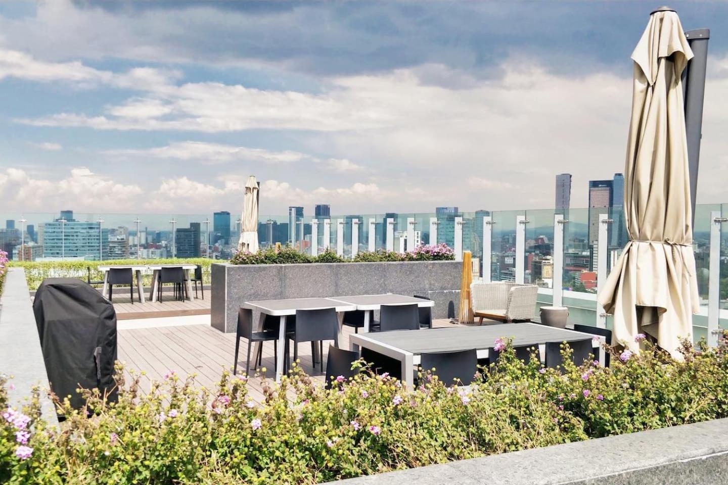 Luxury Penthouse Amazing Views Hs Wifi *