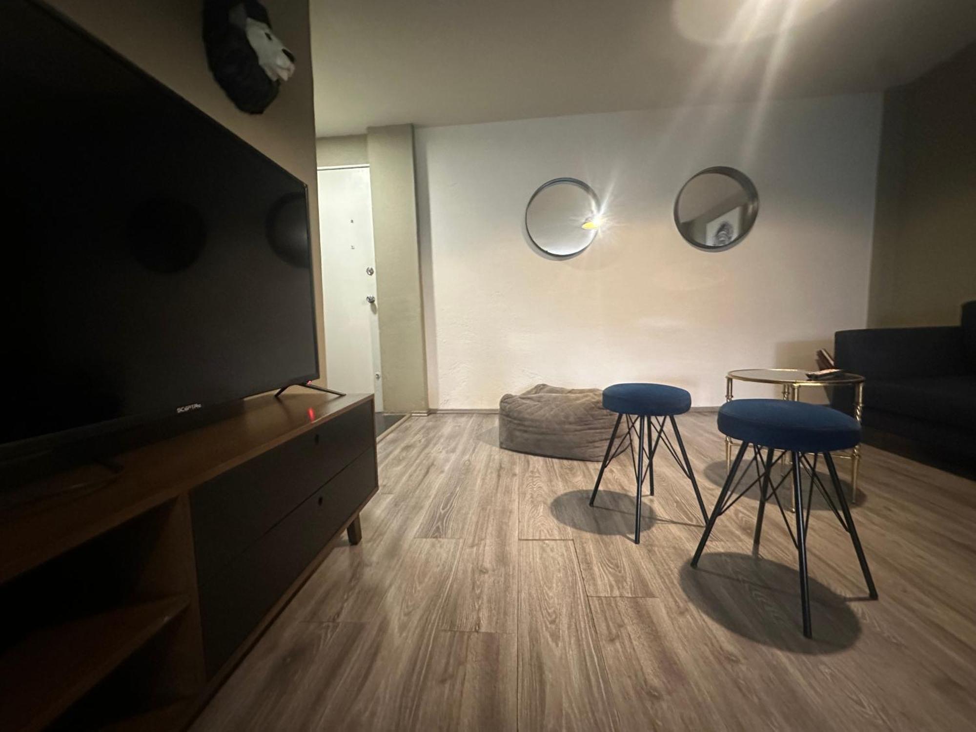 Urban Comfort In Roma Norte - Laundry- Fast Wifi- Apartamento