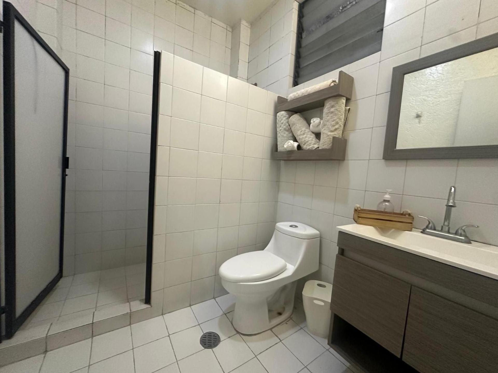 Roma Norte 2br - Parking Sleeps 6 -great Wifi Apartamento *