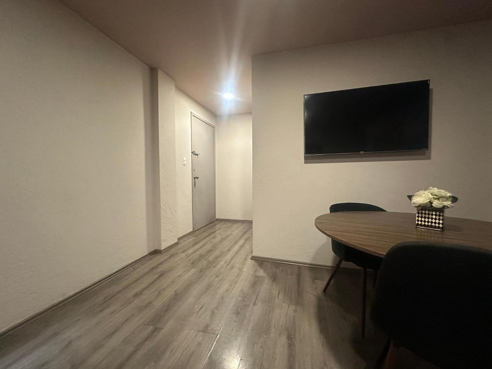 Connected In Roma - 3br- Fast Wifi- Laundry México DF