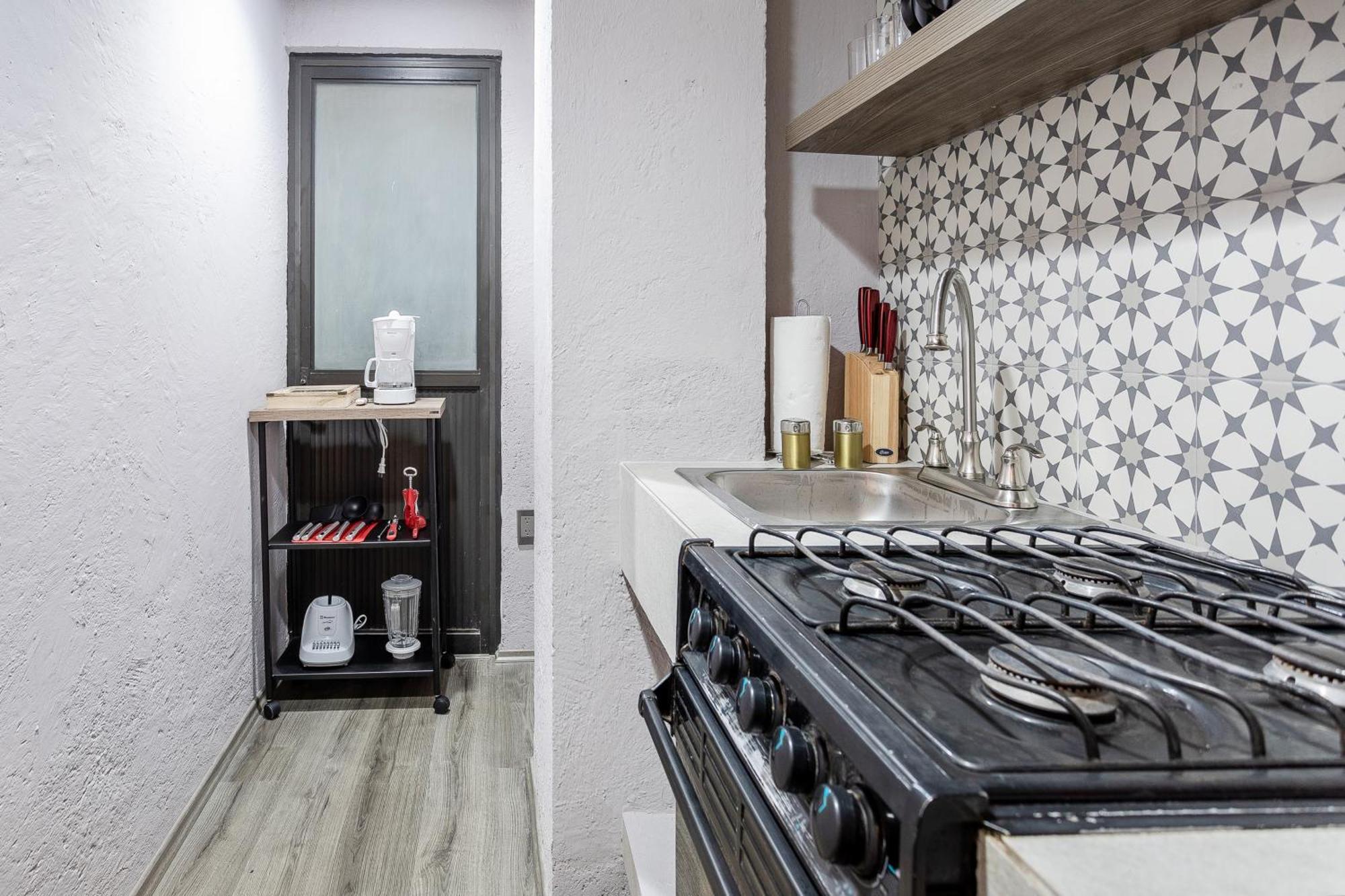 Apartamento Roma Norte 2br - Parking Sleeps 6 -great Wifi *