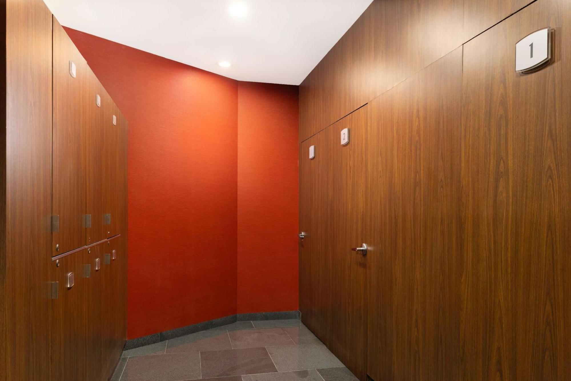 Courtyard By Marriott Mexico Airport 4*