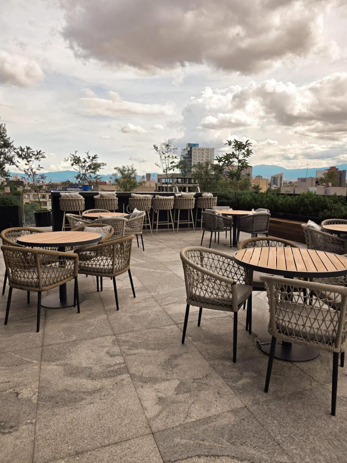 Ultimate Getaway In Luxe *