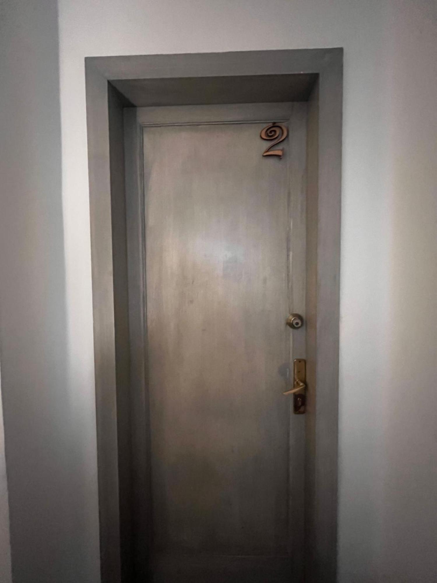 Departamento Remodelado Y Compartido En Roma Sur, Cerca Centro Medico * México DF