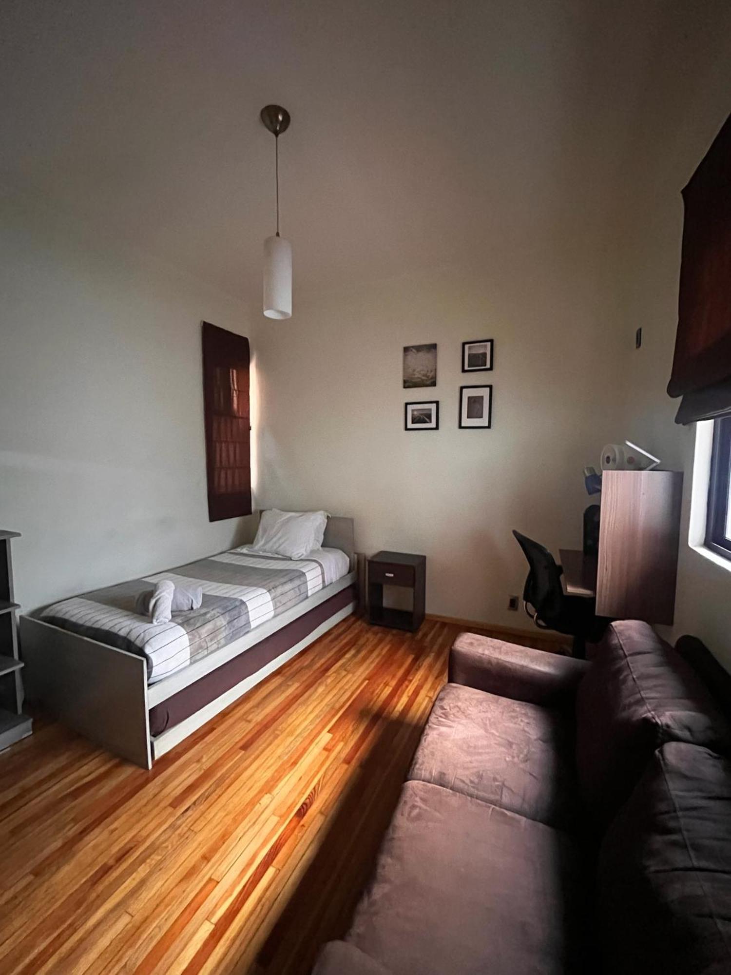 Departamento Remodelado Y Compartido En Roma Sur, Cerca Centro Medico Habitación en casa particular *
