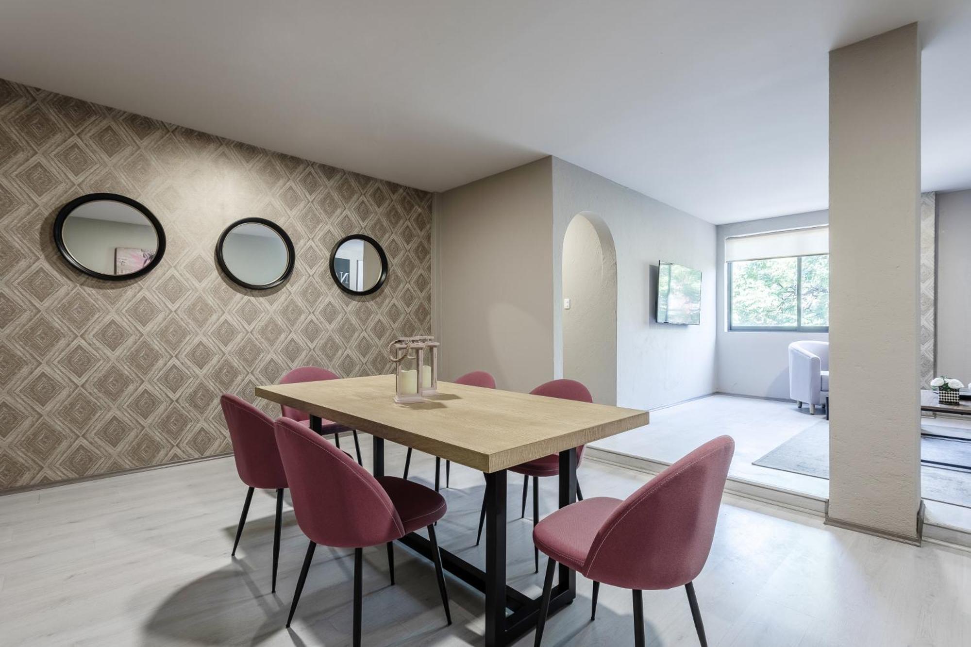 Bright & Stylish In Roma Condesa Sleeps 7