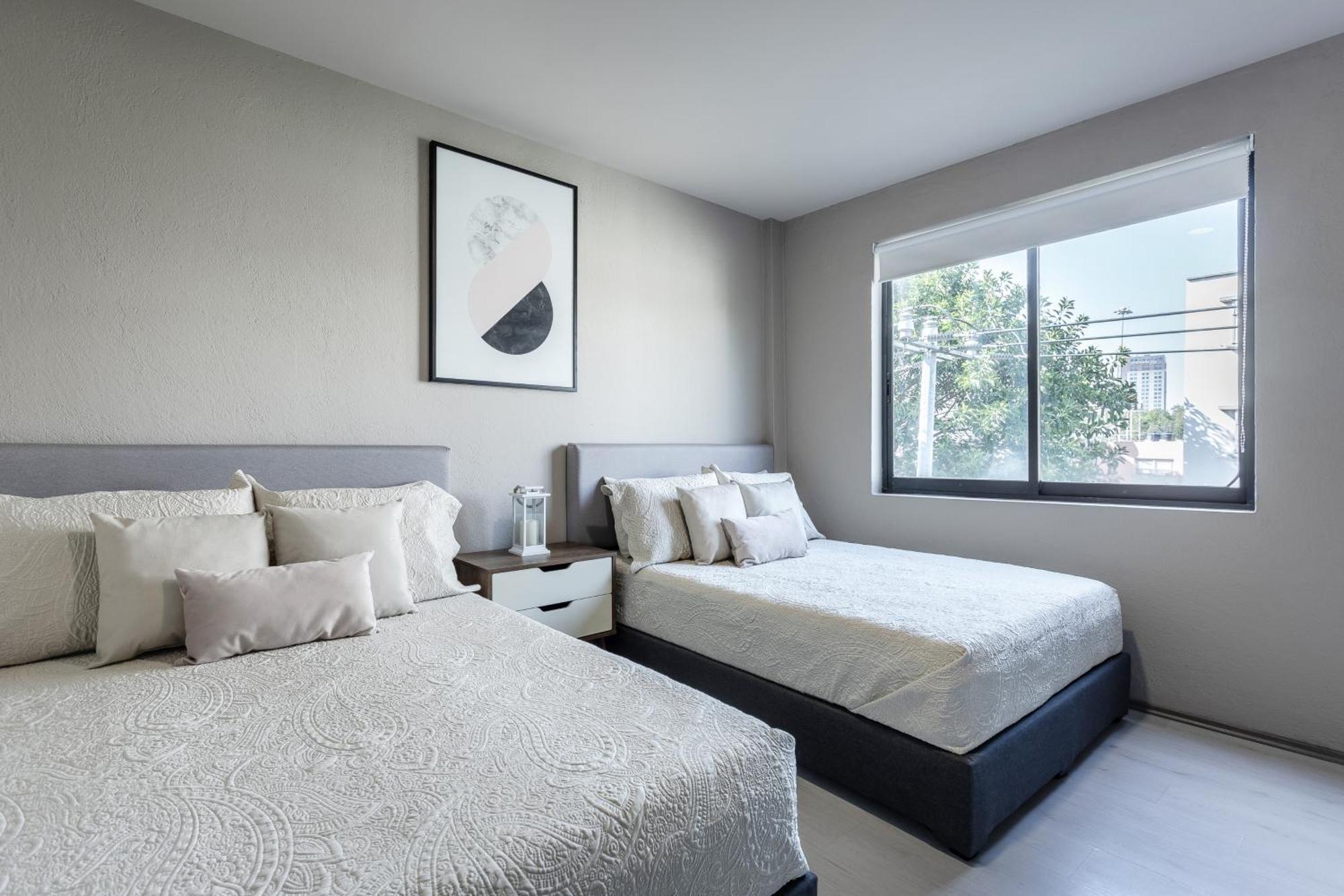 Bright & Stylish In Roma Condesa Sleeps 7