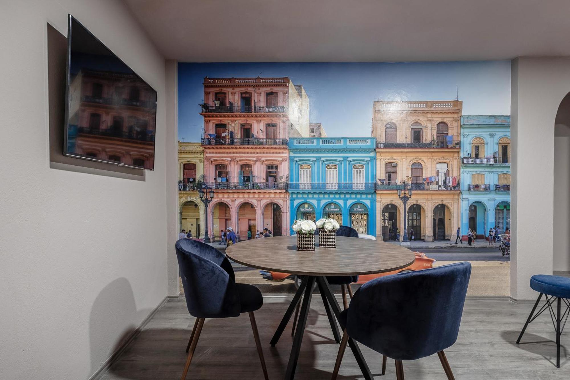 Connected In Roma - 3br- Fast Wifi- Laundry *