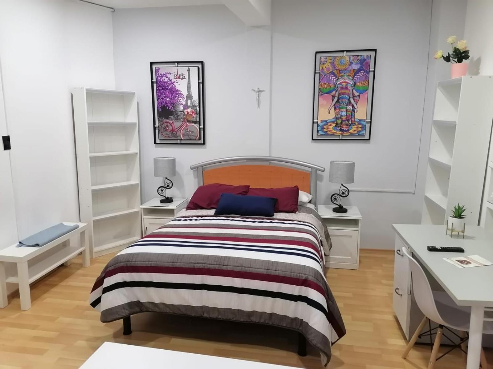 Encantadoras Privadas Del Valle Homestay *