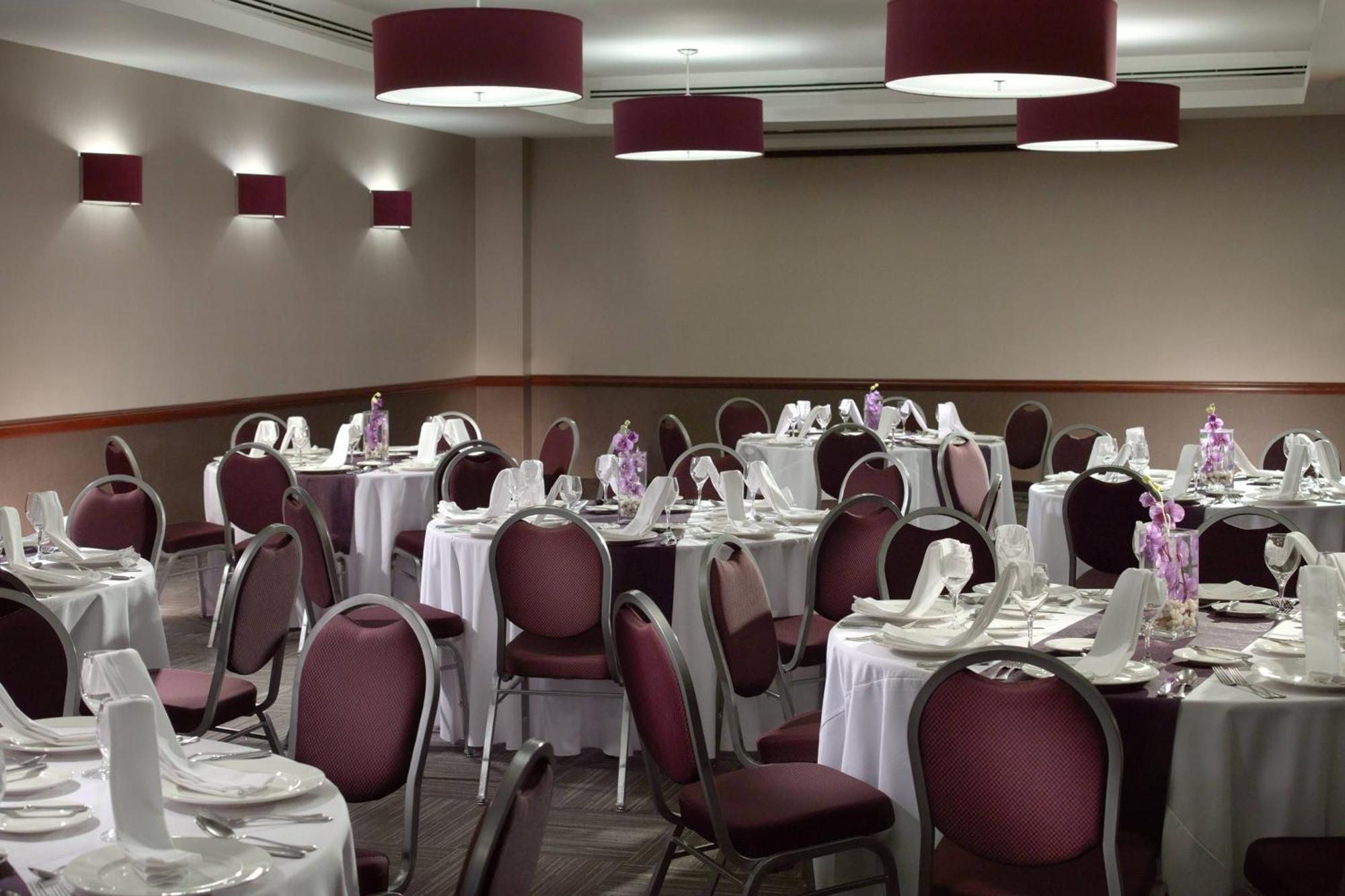 Courtyard By Marriott Mexico Airport 4* México DF