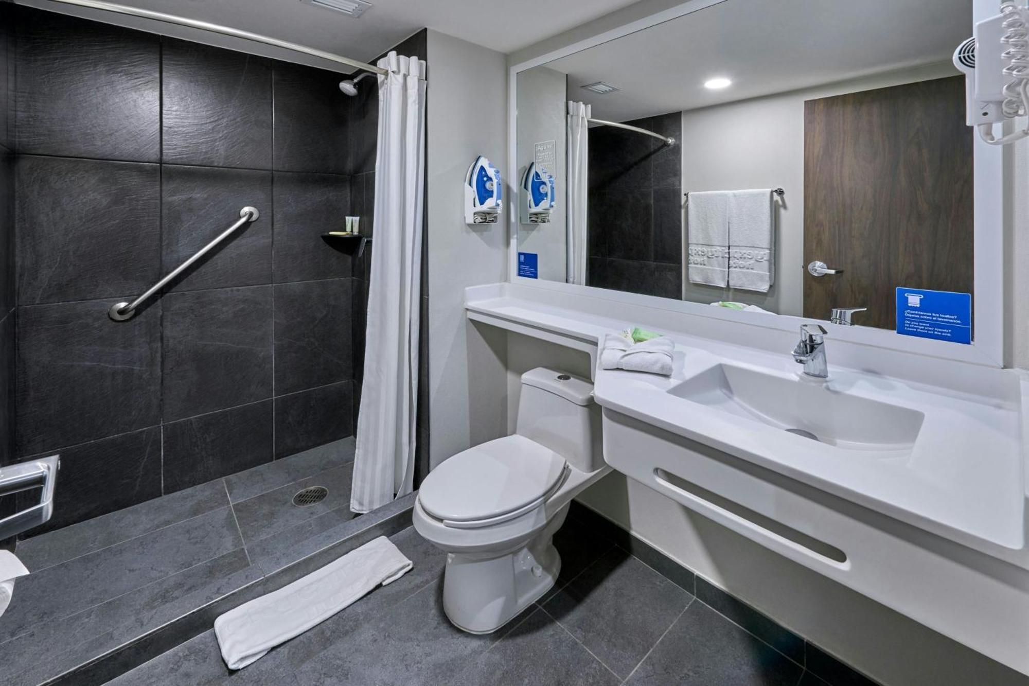 Express By Marriott Ciudad De La