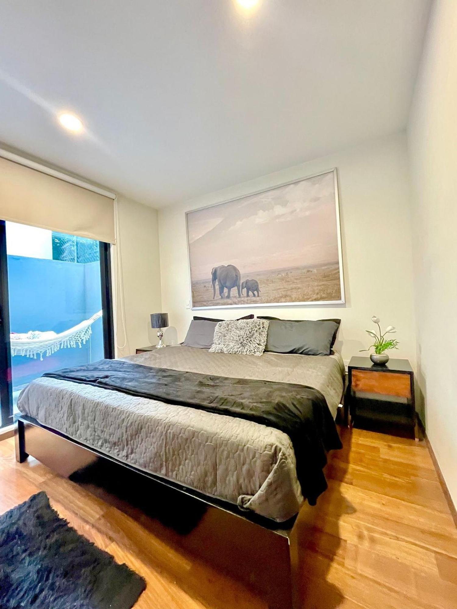 Precioso, Planta Baja Con Terraza En La Del Valle Apartamento