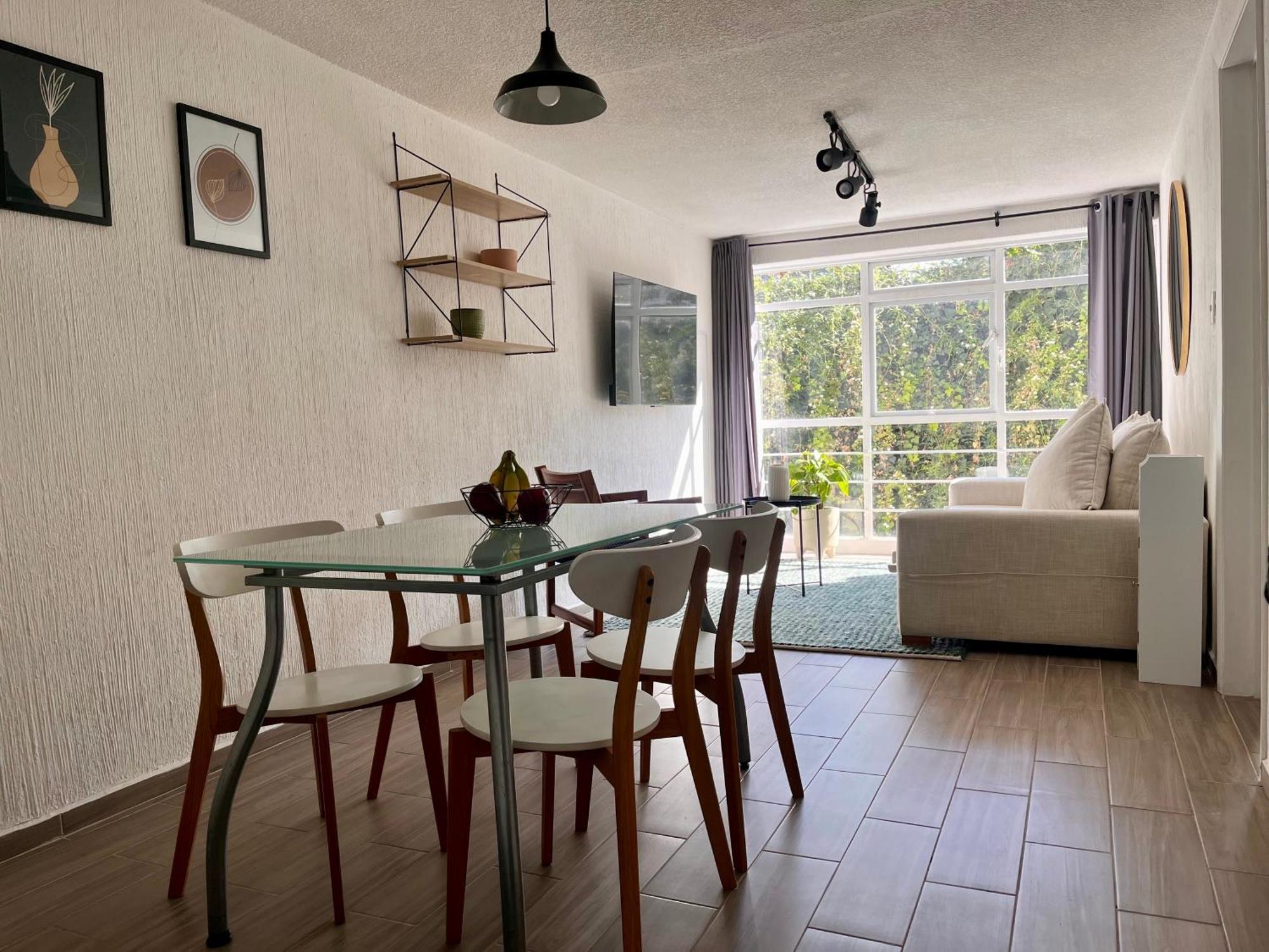 T201 - 1bdr - 1bth Apartamento *
