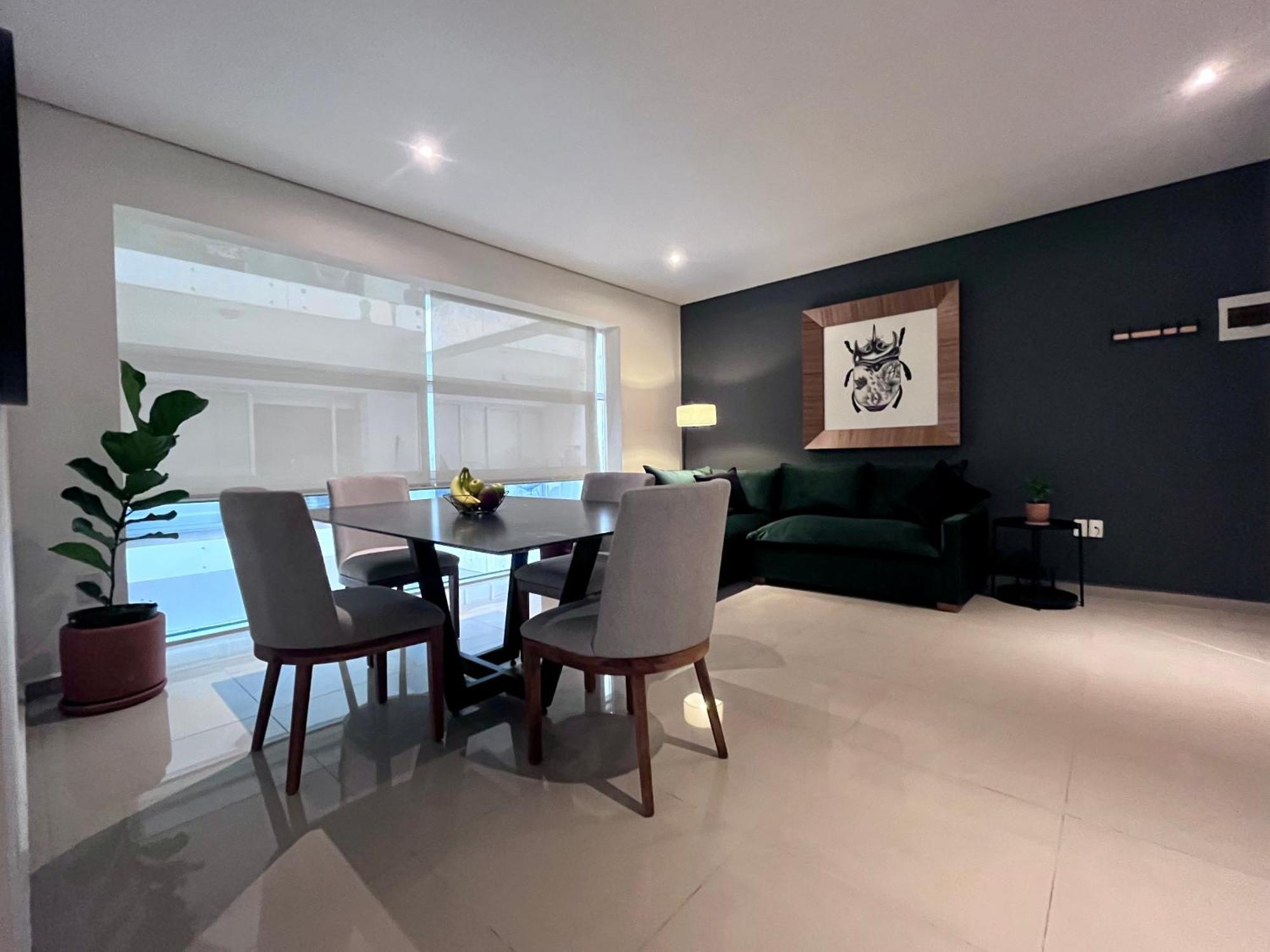 Apartamento S2205 - 2bdr - 2bth *
