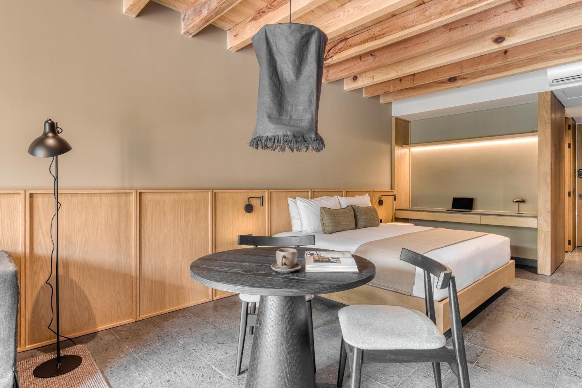 Onto Alvaro Obregon 5* Mexico City