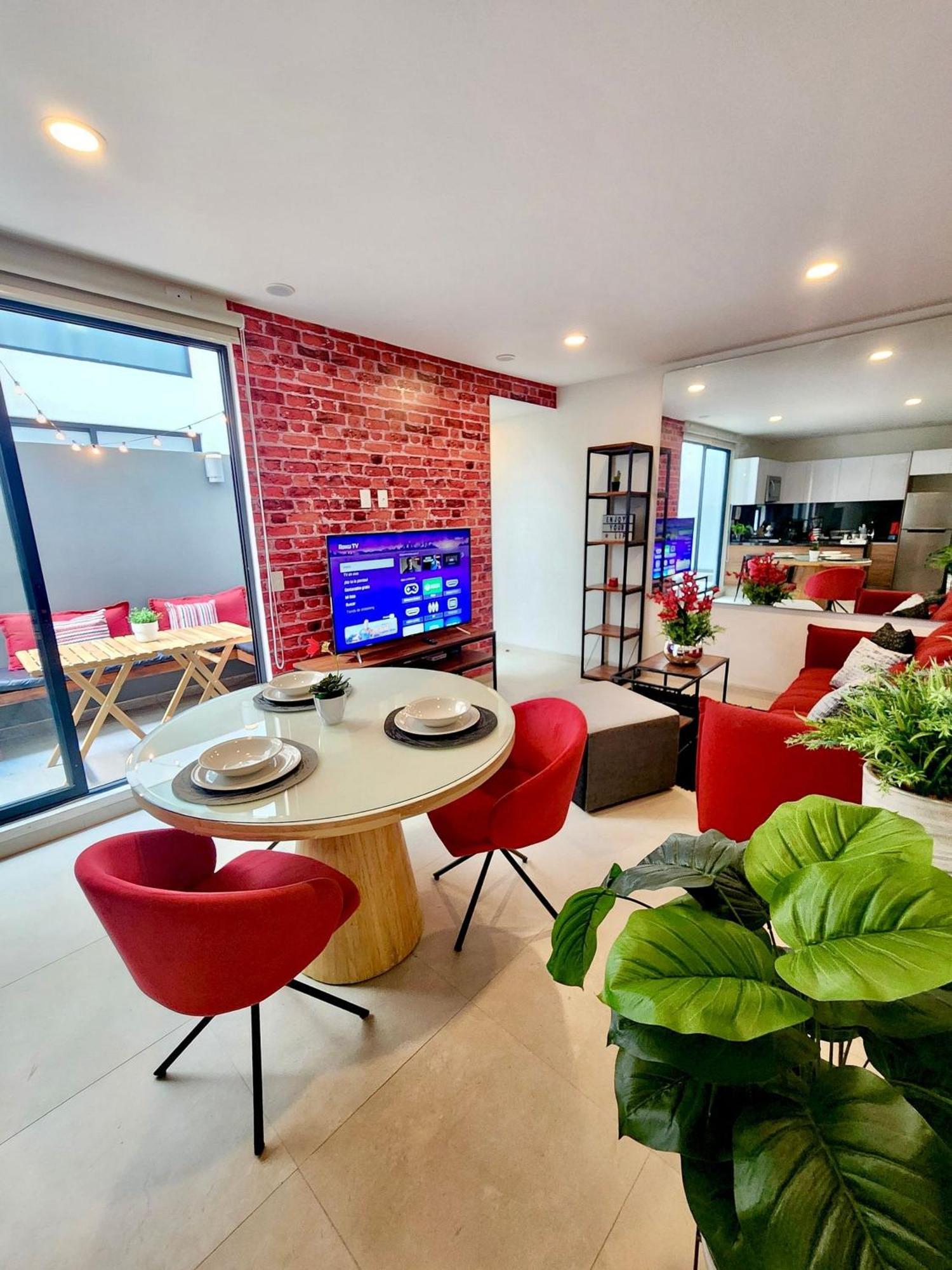 Apartamento Precioso, Planta Baja Con Terraza En La Del Valle