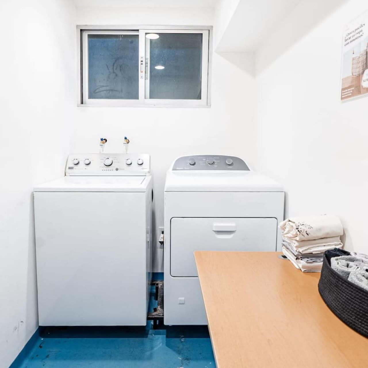 Bed Mixed Shared Apartment
