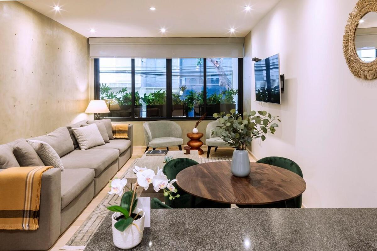 Junto A Embajada De Usa! Apartamento