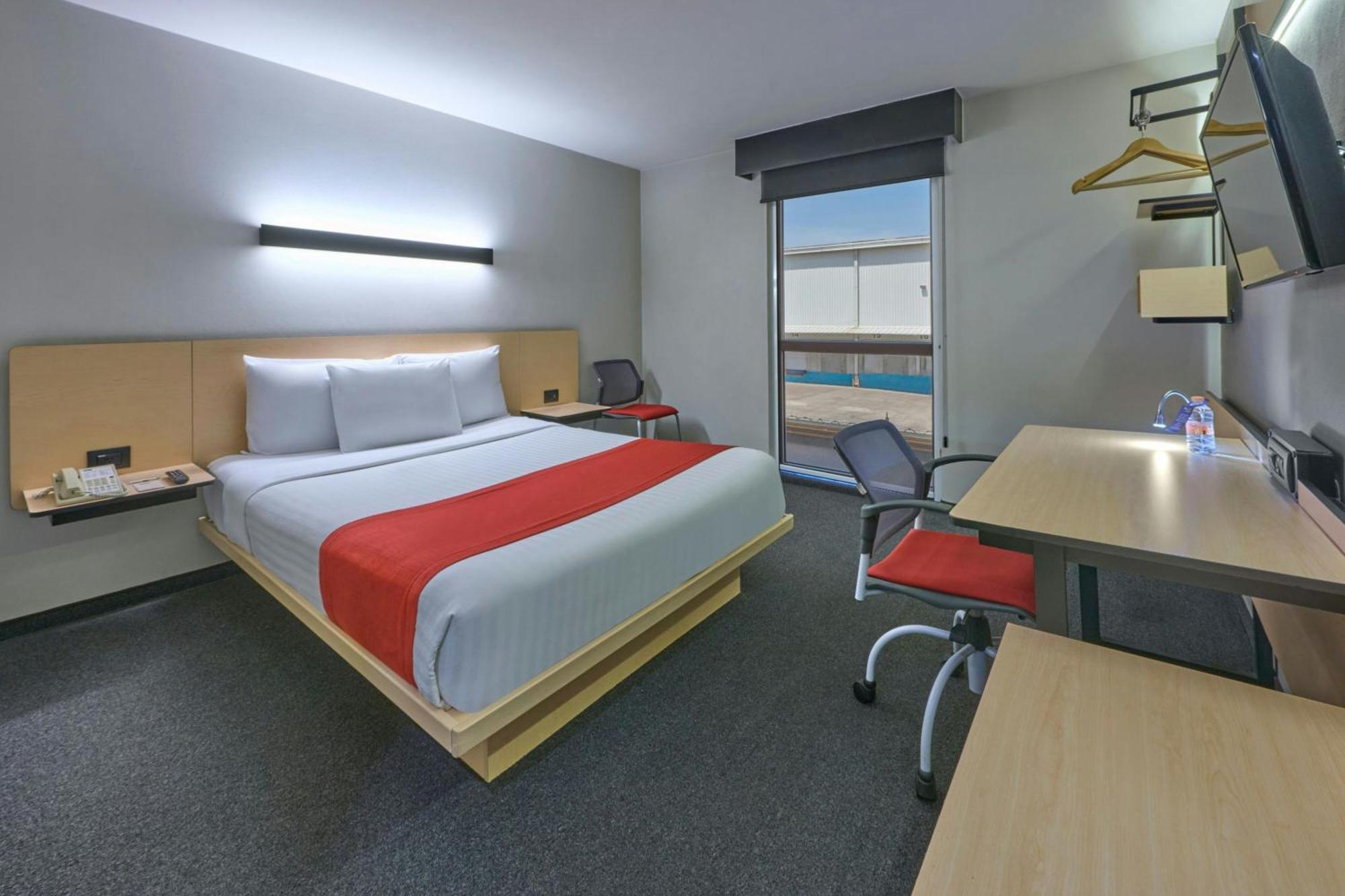 Express Cdmx Plaza 4*