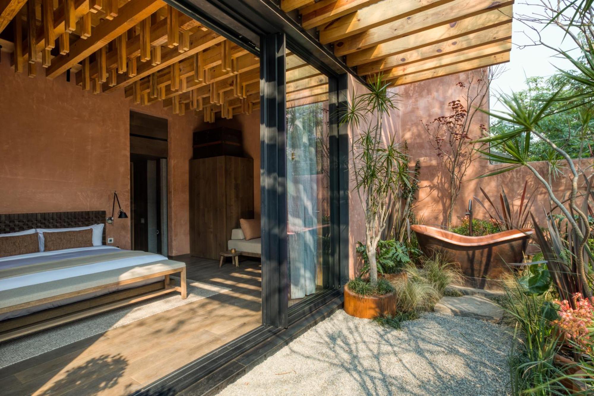 Casa Tenue Hotel